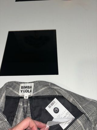 Pantalón Bimba y Lola cuadros gris