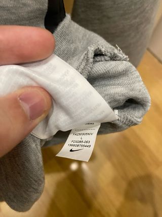 Sudadera Nike Tech Gris Talla L Niño Como nueva