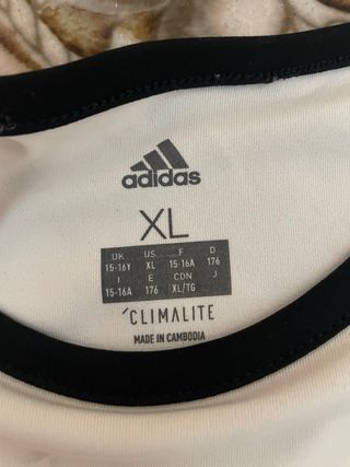 Camiseta Adidas Blanca y Negra Talla XL