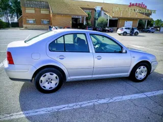 Wolkswagen  bora 2002