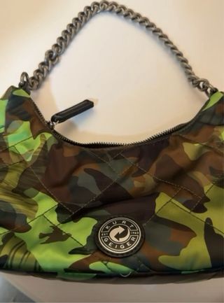 Bolso Kurt Geiger camuflaje