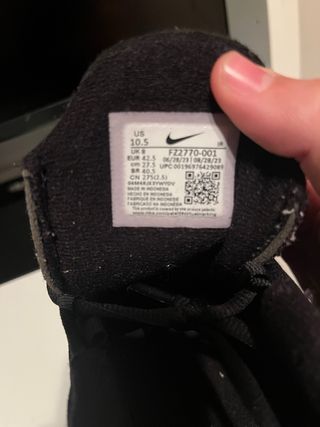 Nike TN React Negro Gris