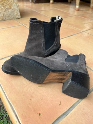 Botines Hoss Serraje Tacon 5cm Gris