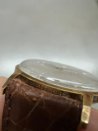 Reloj Duward Clásico Correa Marrón