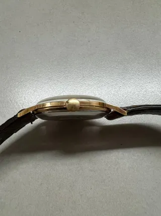 Reloj Duward Clásico Correa Marrón