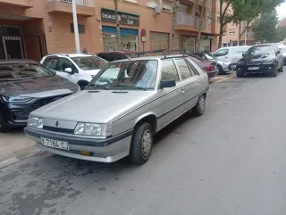 Renault 11 1988