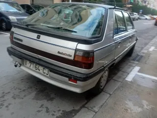 Renault 11 1988