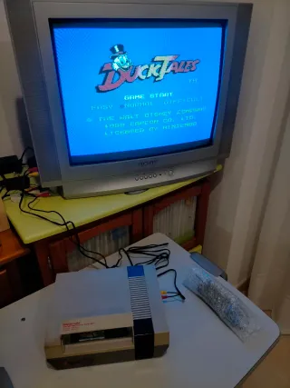 Console Nintendo NES spagnola