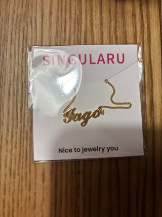 Collar personalizado nombre "Iago"