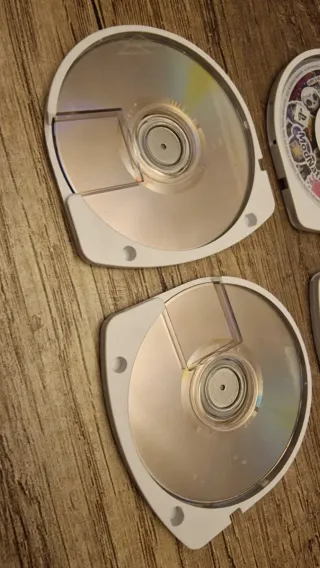 Lote 4 juegos PSP: FIFA, PES, ModNation, Lego