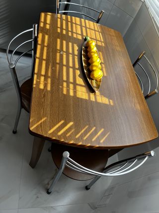 Mesa y 4 Sillas Cocina Madera Cromado