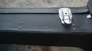 Estuche Rígido Guitarra Semihueca.