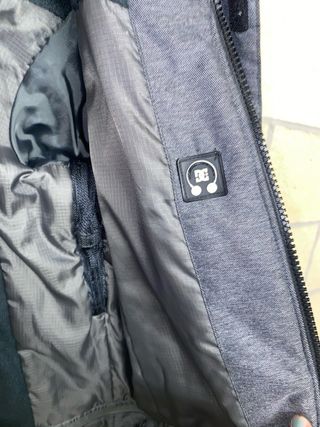 Chaqueta para nieve gris, marca DC, talla L