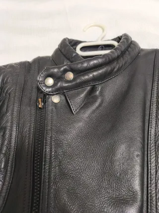 Chaqueta de piel para moto nueva