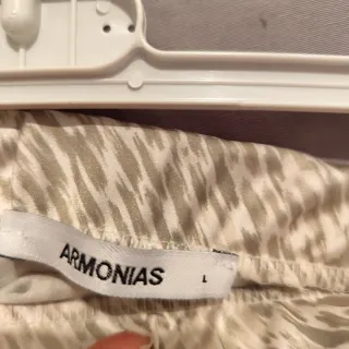 Falda satinada Armonias