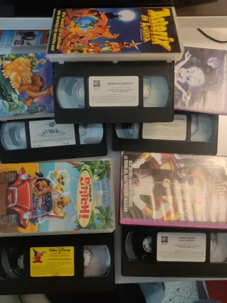Lote 5 Películas VHS Vintage Animadas (Español)