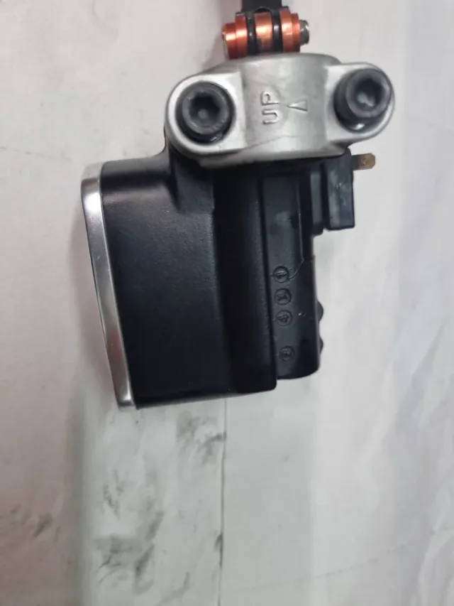 Tmax 530 Bomba Freno Delantero y trasera