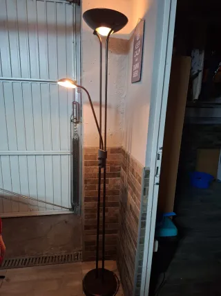 Lámpara de pie luz indirecta