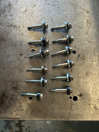 Tapa Balancines Nissan Patrol RD28