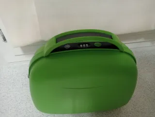 Maletín neceser rígido verde 34x27 cm