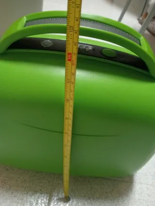 Maletín neceser rígido verde 34x27 cm