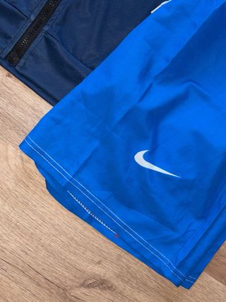 Conjunto deportivo Nike azul