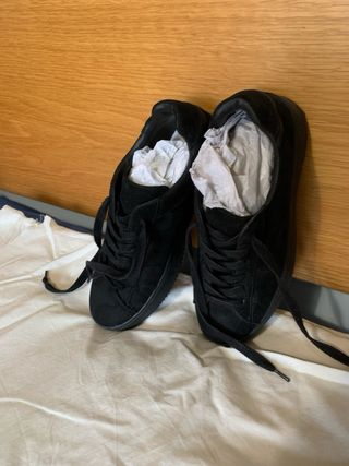 Zapatillas deportivas negras talla 39