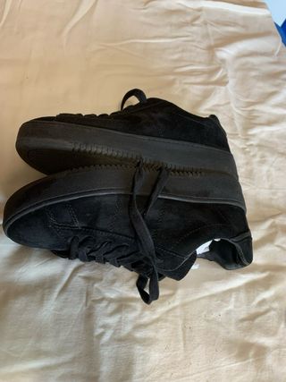 Zapatillas deportivas negras talla 39