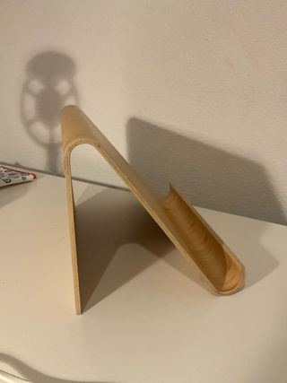 Soporte para tablet, chapa de bambu ikea