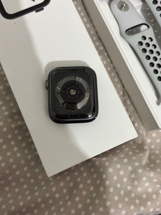 Apple Watch Serie 4 GPS Space Gray