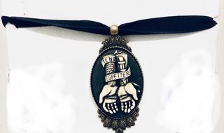 Lote Colgante resina estilo tatuaje