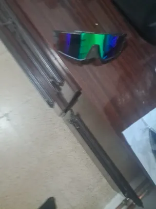 Las gafas estan sin extrenar muy buena elexion son