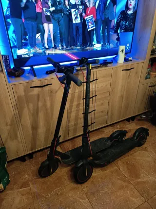Vendemos 2 patinetes Xiaomi 4 199€ cada patín