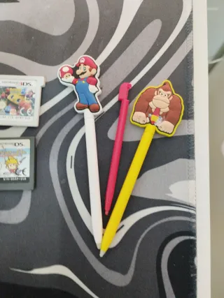 Nintendo 2DS Negra con Juegos (No envíos)