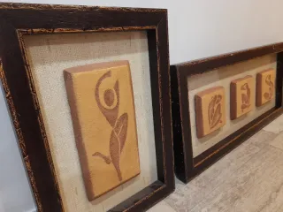 Conjunto de 2 cuadros petroglifos