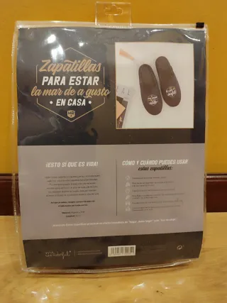 Zapatillas Mr Wonderful Talla 44-46. Gris oscuro