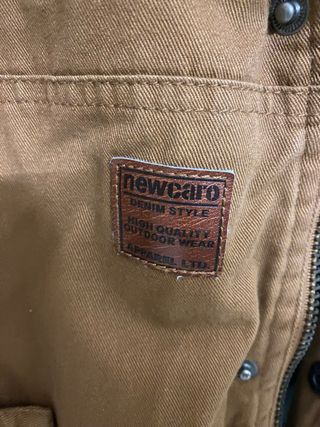 Abrigo camel acolchado/borrego Newcaro talla S