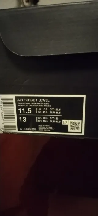 Nike Air Force 1 Negras Plata