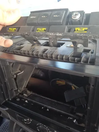 Radio Citroen Berlingo Peugeot partner