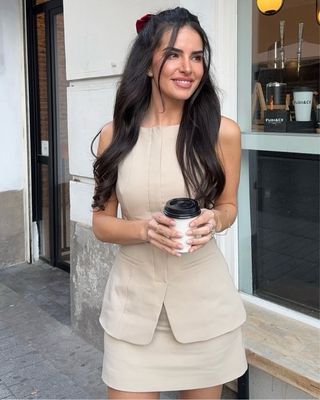 Vestido corto cinturón