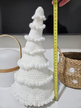 Árbol de crochet blanco decorativo