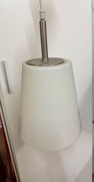 Lampada a sospensione in vetro e metallo