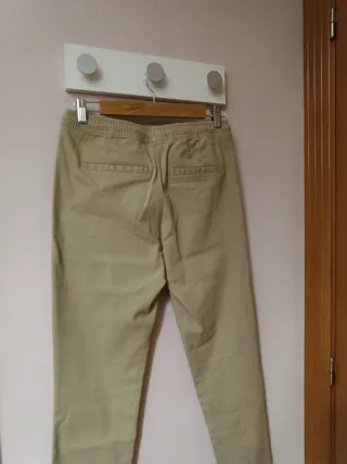Pantalón hombre Kiabi beige