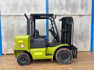 CARRETILLA ELEVADORA DIESEL 4.000 KG