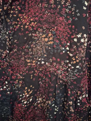 Vestido estampado floral manga larga