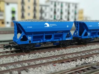 3 Tolvas Renfe escala N de Roco a estrenar