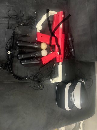 PS4 VR + 3 Move + Espansione
