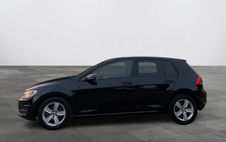 Volkswagen Golf NACIONAL