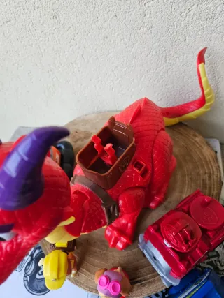 Lote Patrulha Canina Veículos e Figuras