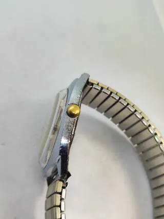 Reloj Timex Self Wind Beige/Plata